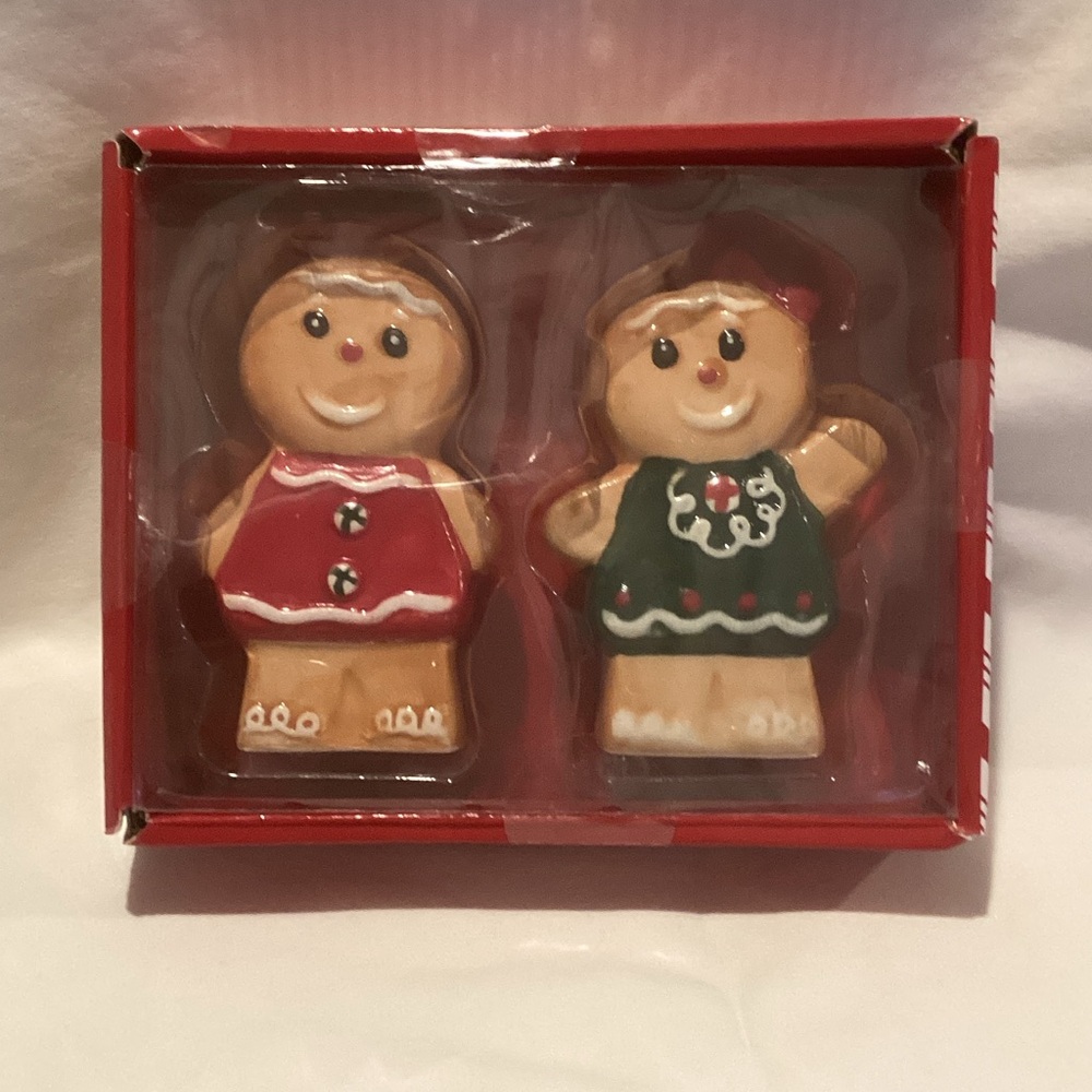 Gingerbread Salt and Pepper Shaker Set